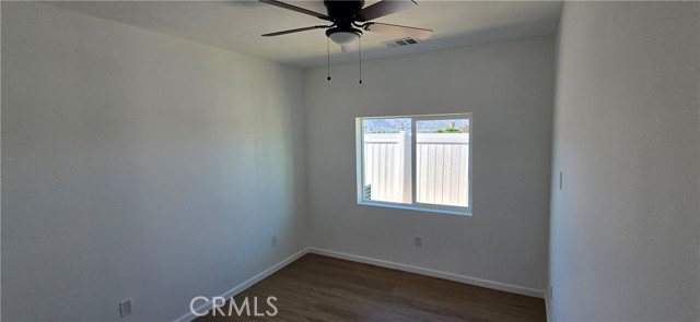 Detail Gallery Image 8 of 30 For 237 E Prospect St, Lake Elsinore,  CA 92530 - – Beds | – Baths