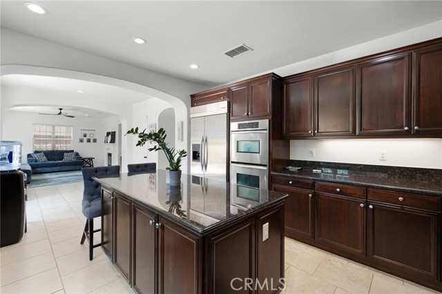 Detail Gallery Image 15 of 55 For 1526 Cole Ln, Upland,  CA 91784 - 4 Beds | 3 Baths