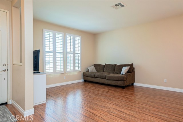 Detail Gallery Image 17 of 59 For 3296 Greystone Rd, San Bernardino,  CA 92407 - 6 Beds | 3 Baths