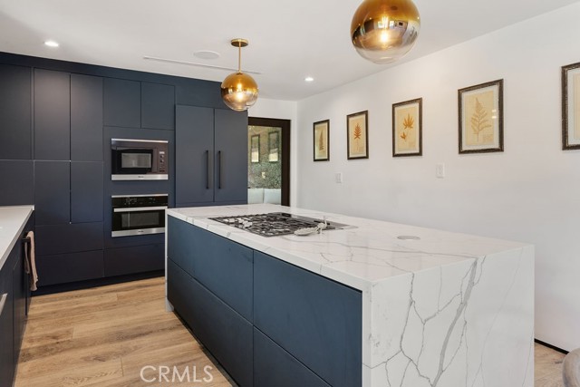 Detail Gallery Image 11 of 44 For 8130 Gould, Los Angeles,  CA 90046 - 3 Beds | 3/1 Baths