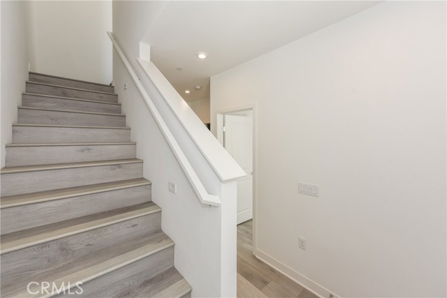 Detail Gallery Image 8 of 48 For 1418 S Urbana St, Anaheim,  CA 92805 - 4 Beds | 3/1 Baths