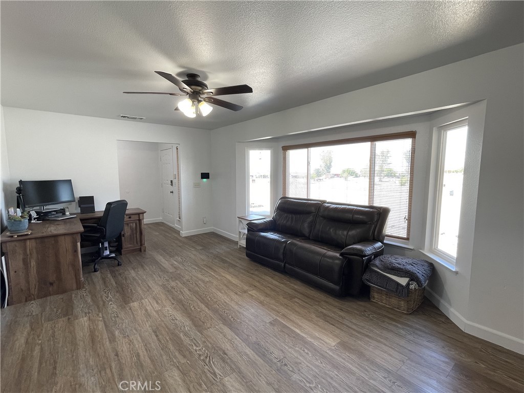 MLS #MD25165065 img 11