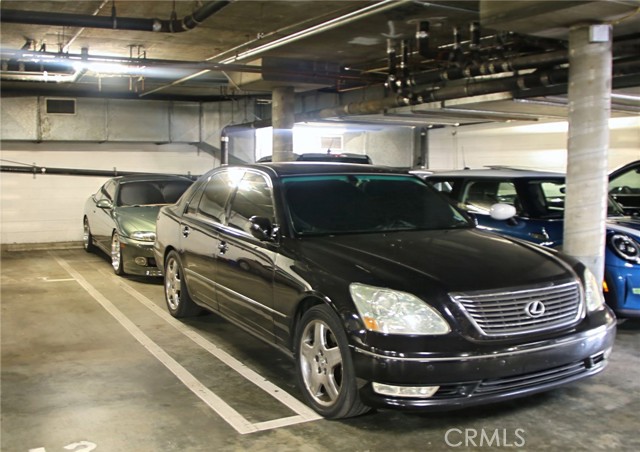 555 Maine Avenue, Long Beach CA: https://media.crmls.org/medias/d59e890f-ed3b-4a3f-9d20-ca571b231448.jpg