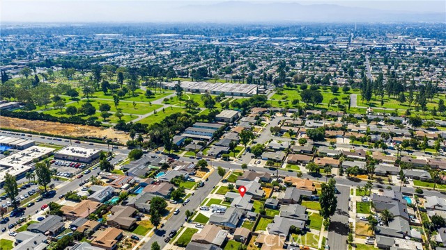 917 N Fuchsia Avenue, Ontario CA: https://media.crmls.org/medias/d59f1856-1c8d-4af8-a6df-1476ee8712ff.jpg