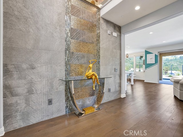 15 Cielo Azul, Mission Viejo CA: https://media.crmls.org/medias/d59f37b8-af8a-4fe2-b193-6112eab399f4.jpg