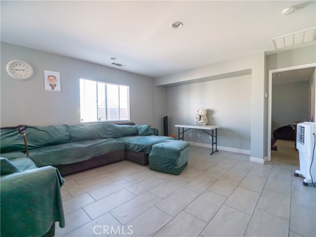 Detail Gallery Image 19 of 19 For 16066 Pawnee Pl, Victorville,  CA 92394 - 3 Beds | 2 Baths