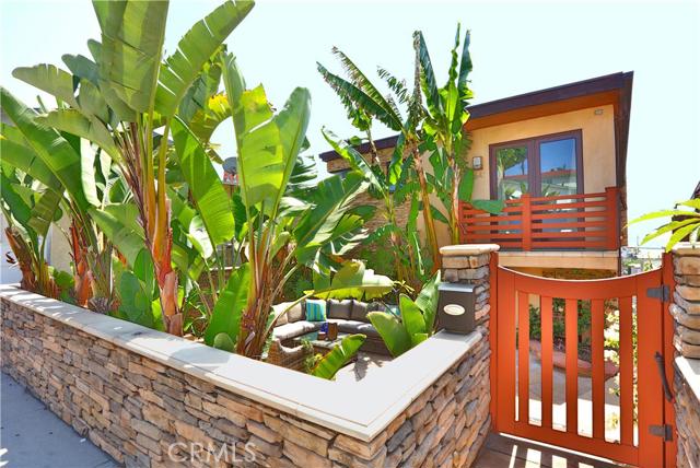 1641 Manhattan Avenue, Hermosa Beach, California 90254, 5 Bedrooms Bedrooms, ,3 BathroomsBathrooms,Residential,Sold,Manhattan,SB16142648