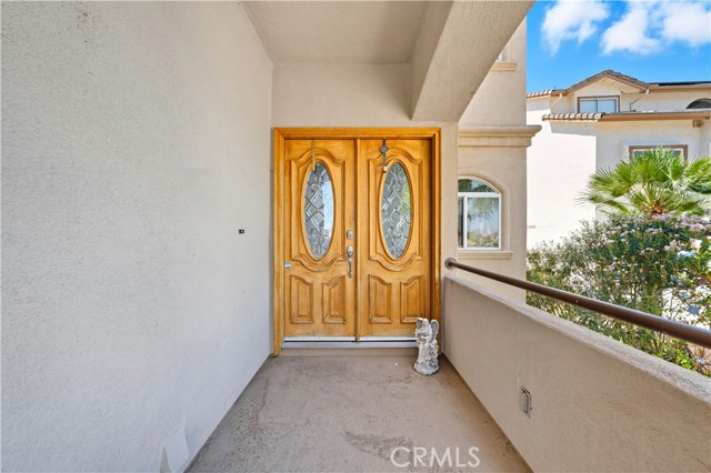 30571 Longhorn Drive, Canyon Lake CA: https://media.crmls.org/medias/d5a0f62f-7c7c-47e7-939d-57a8f83a3f21.jpg