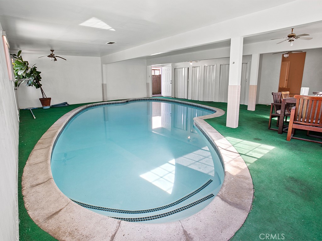 1417 N Evergreen Street, Burbank, CA 91505