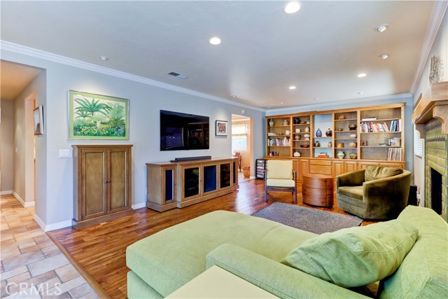 Detail Gallery Image 21 of 53 For 2711 Sweetbriar Dr, Claremont,  CA 91711 - 4 Beds | 2/1 Baths