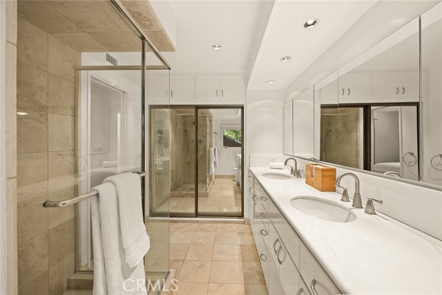 250 Hillgreen Place, Arcadia CA: https://media.crmls.org/medias/d5a20603-0ef6-4652-808d-7f918e9dc9dd.jpg