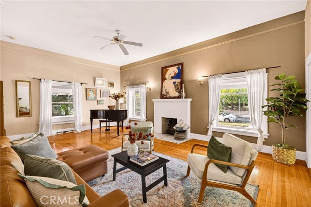 Detail Gallery Image 12 of 42 For 1050 Esplanade, Chico,  CA 95926 - – Beds | – Baths