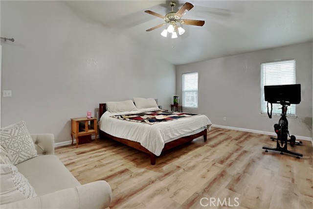 Detail Gallery Image 47 of 75 For 1947 Shadow Park Dr., Turlock,  CA 95380 - 3 Beds | 2 Baths