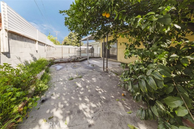 Detail Gallery Image 23 of 36 For 12557 Debell St, Pacoima,  CA 91331 - 4 Beds | 2 Baths