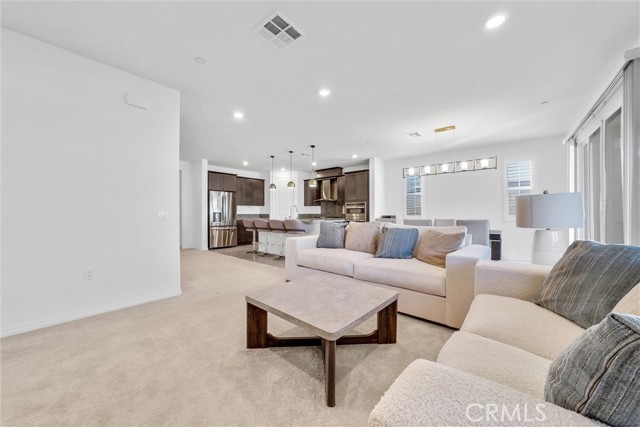 Detail Gallery Image 12 of 28 For 3933 E Perdido Privado, Ontario,  CA 91761 - 2 Beds | 2 Baths