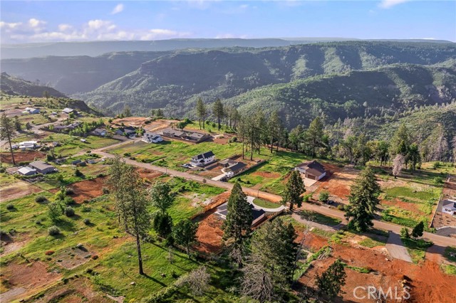 904 Waggoner Road, Paradise CA: https://media.crmls.org/medias/d5a3118c-57da-489c-aeef-e0ddbe7385af.jpg