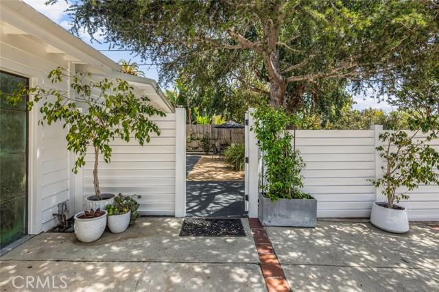 Detail Gallery Image 3 of 29 For 34832 Calle Del Sol, Dana Point,  CA 92624 - 3 Beds | 3 Baths