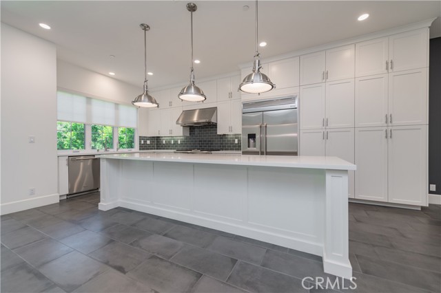 Detail Gallery Image 9 of 48 For 91 Rockinghorse, Irvine,  CA 92602 - 4 Beds | 4/1 Baths