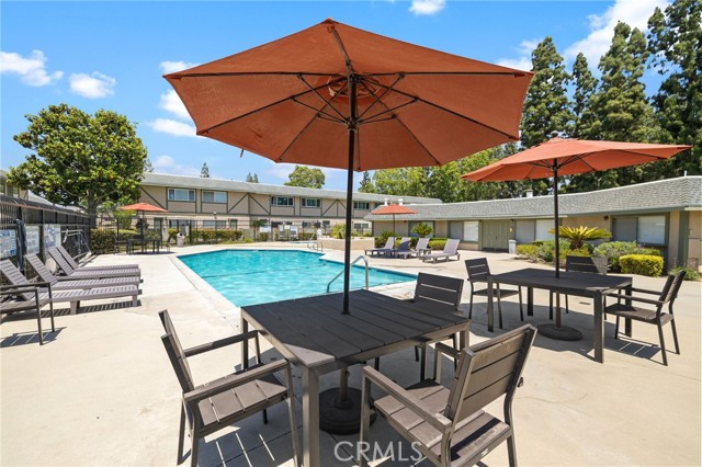1115 W Francis Street, Ontario CA: https://media.crmls.org/medias/d5a61ed9-c576-41b7-a563-d5aec2531bb9.jpg