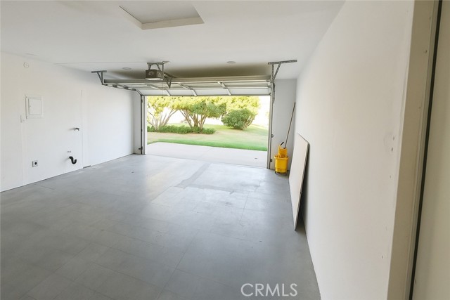 Detail Gallery Image 11 of 20 For 12255 Mesquite, Oak Hills,  CA 92344 - 2 Beds | 1 Baths