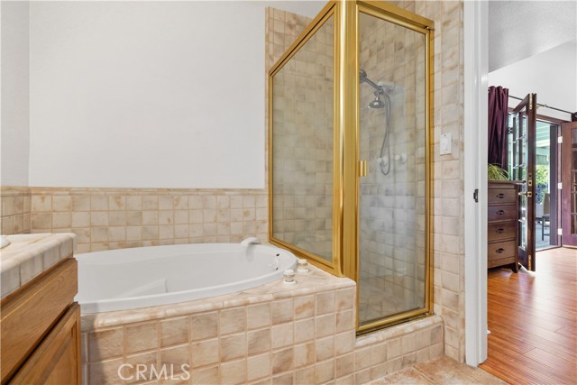 6233 Capistrano Avenue, Woodland Hills CA: https://media.crmls.org/medias/d5a67c56-4c05-42be-9315-7e41a6c86698.jpg