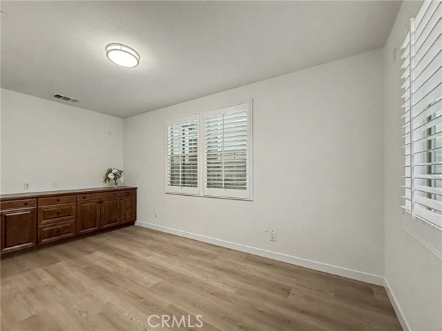 Detail Gallery Image 9 of 26 For 7662 Cabrillo, Corona,  CA 92880 - 5 Beds | 3/1 Baths