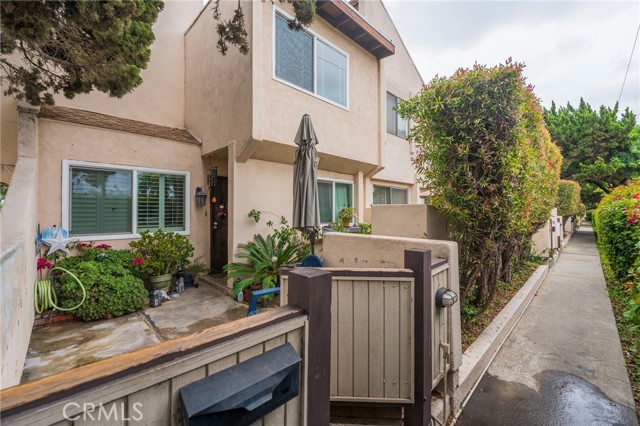 Front Image Thumbnail for CRPW26070322