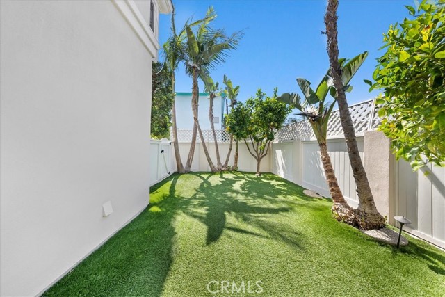 2203 Bataan Road, Redondo Beach, California 90278, 4 Bedrooms Bedrooms, ,2 BathroomsBathrooms,Residential,Sold,Bataan,SB22104132