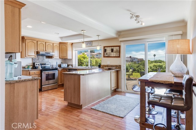 28737 Shire Oaks Drive, Rancho Palos Verdes, California 90275, 4 Bedrooms Bedrooms, ,3 BathroomsBathrooms,Residential,Sold,Shire Oaks,PV22121953