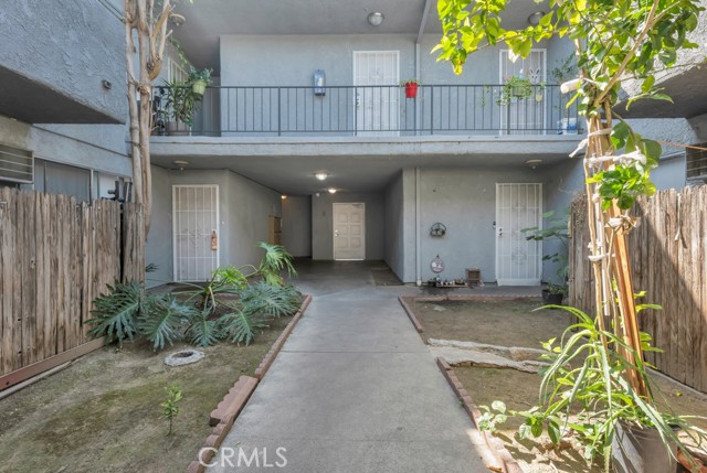 Detail Gallery Image 26 of 31 For 13825 Vanowen St, Van Nuys,  CA 91405 - – Beds | – Baths