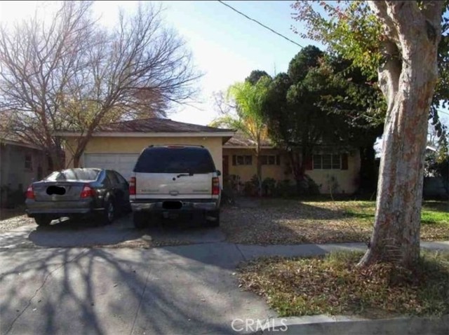 1111 E 27th Street, San Bernardino CA: https://media.crmls.org/medias/d5a9b9bb-7b84-4a7a-8f42-b64bf0d5f3af.jpg