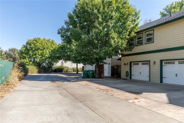 Detail Gallery Image 44 of 59 For 104 W Eaton Rd, Chico,  CA 95973 - 5 Beds | 4/1 Baths