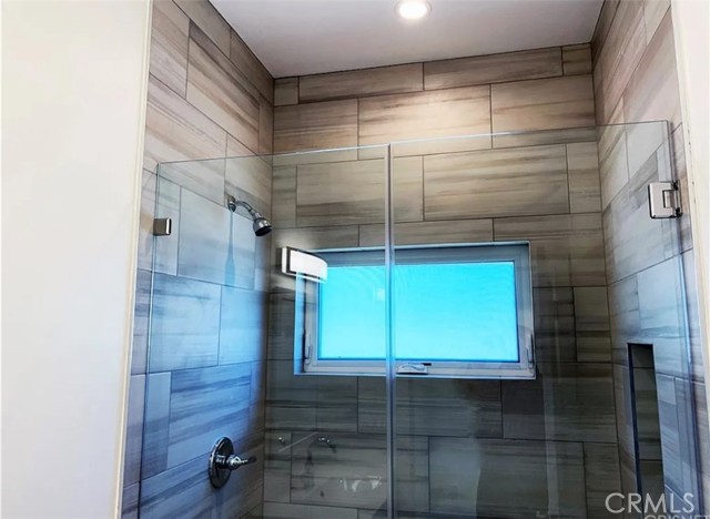 Detail Gallery Image 18 of 20 For 17217 Kittridge, Lake Balboa,  CA 91406 - 3 Beds | 2 Baths