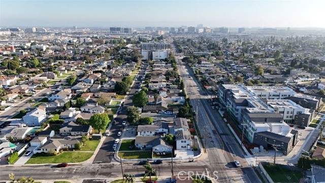 Detail Gallery Image 17 of 17 For 8309 Barnsley Ave, Los Angeles,  CA 90045 - – Beds | – Baths