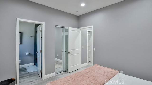 408 S Flower Street, Santa Ana CA: https://media.crmls.org/medias/d5abeaa6-b346-4d18-ac37-2f6f04ca1a4a.jpg