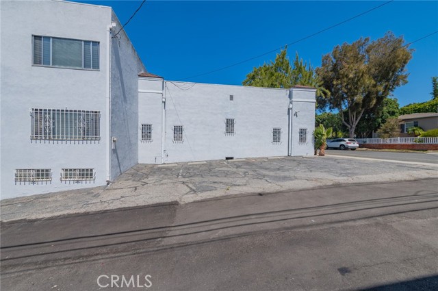  Commercial for Sale in Santa Monica, California