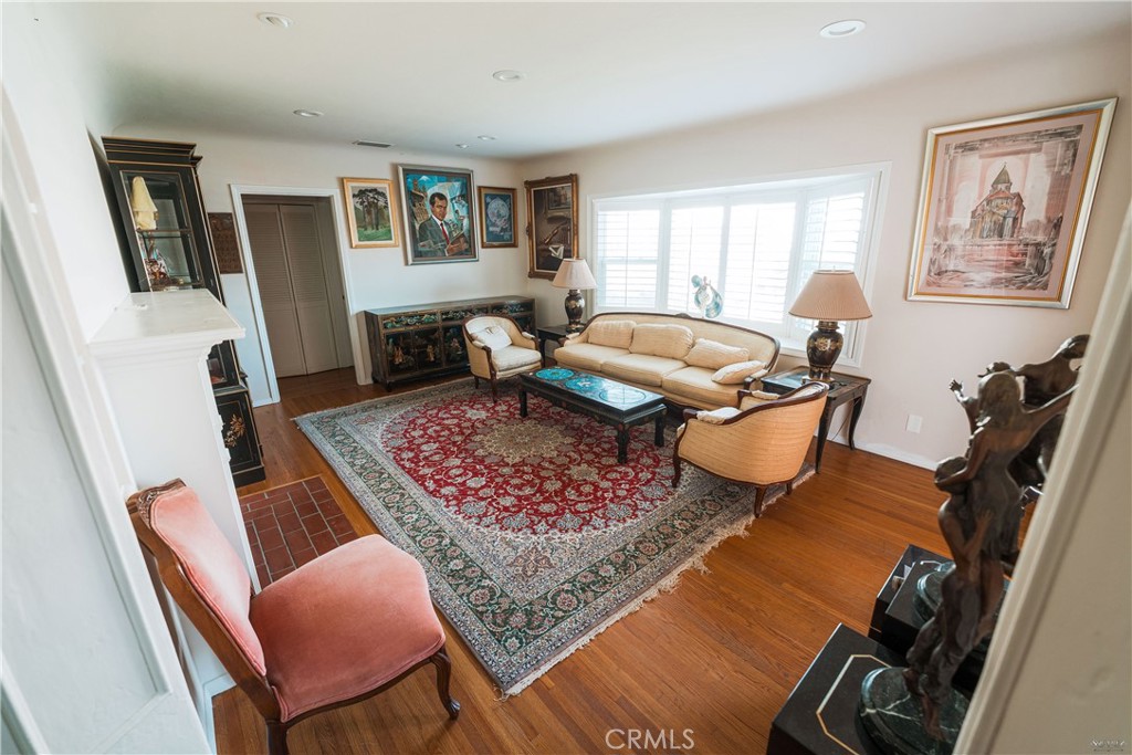 3309 Wedgewood Lane Burbank img 16