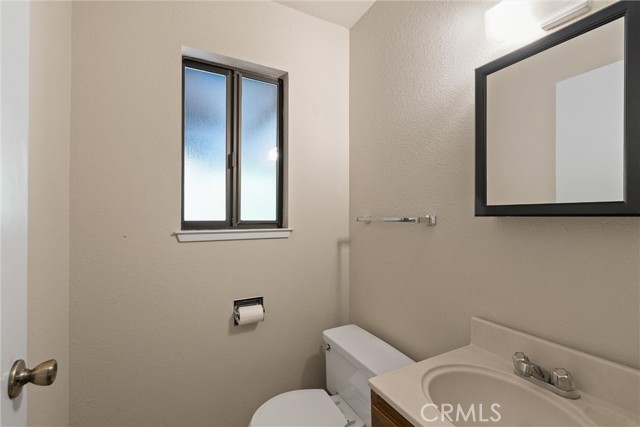 55 Roseanna Court, Chico CA: https://media.crmls.org/medias/d5ae47fc-f45a-4a50-95aa-0a01b3805026.jpg