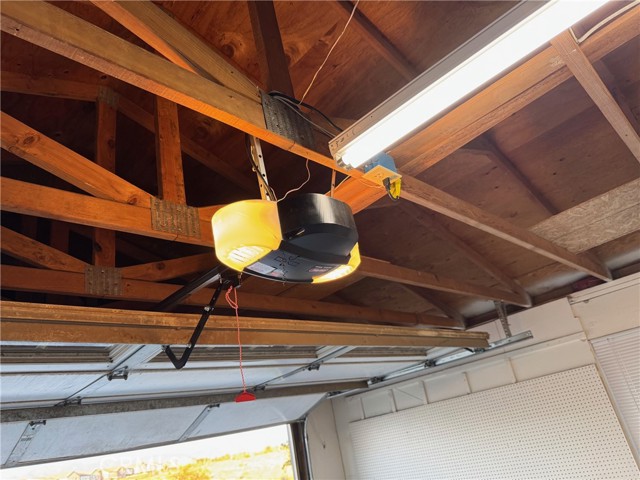 Detail Gallery Image 60 of 75 For 10333 Tamarisk Ave, Hesperia,  CA 92345 - 3 Beds | 2 Baths