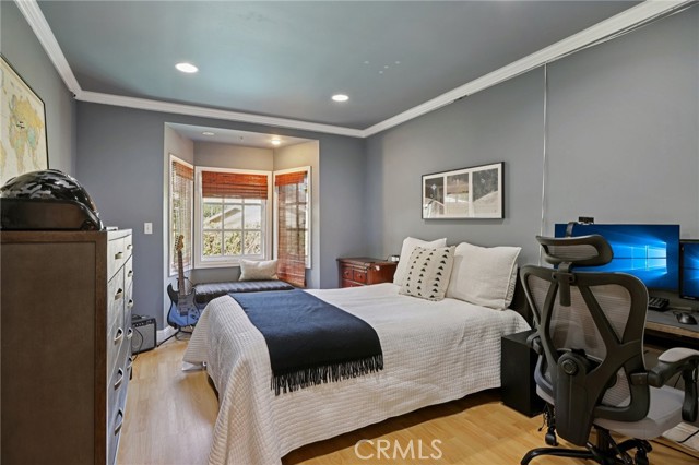 Detail Gallery Image 28 of 54 For 22015 Independencia St, Woodland Hills,  CA 91364 - 3 Beds | 2 Baths