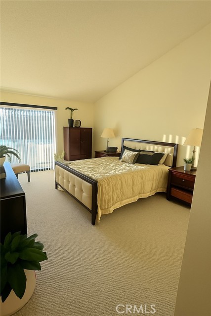 Detail Gallery Image 4 of 4 For 17808 Corte Huasco, San Diego,  CA 92128 - 2 Beds | 2 Baths