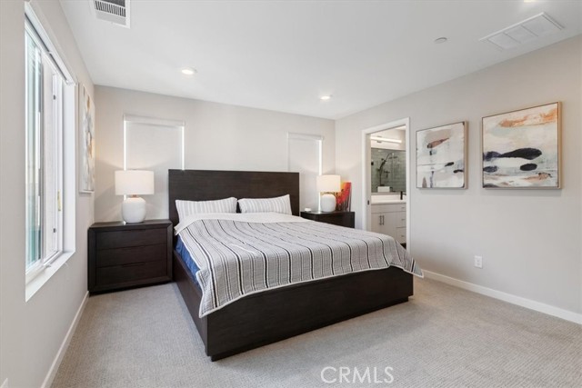 Detail Gallery Image 14 of 27 For 8452 Lumen #14,  Rosemead,  CA 91770 - 2 Beds | 2/1 Baths