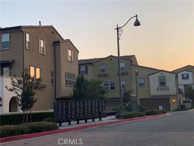 636 S Gladys Avenue, San Gabriel CA: https://media.crmls.org/medias/d5b12444-7407-4883-b7f6-0edc0c3638fb.jpg