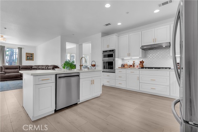 Image 7 of 36 For 11416 Bridgeway Drive