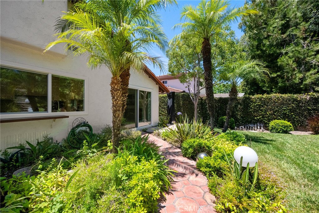 MLS #OC25206982 image #56