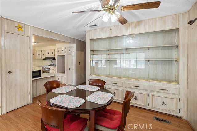 471 Santa Clara Circle, Hemet CA: https://media.crmls.org/medias/d5b2c619-ada5-4963-af14-ba4c413064ed.jpg