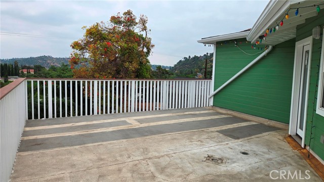 787 Terrace 49, Los Angeles CA: https://media.crmls.org/medias/d5b33122-38d7-4c94-bfce-76fddd77d67d.jpg