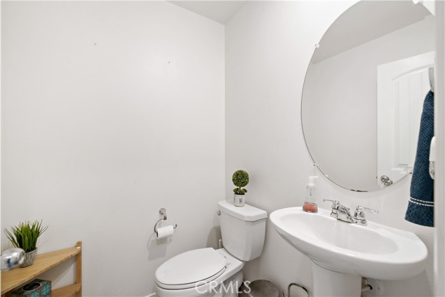 Detail Gallery Image 13 of 40 For 29428 Eagle Peak Ct, Winchester,  CA 92596 - 3 Beds | 2/1 Baths