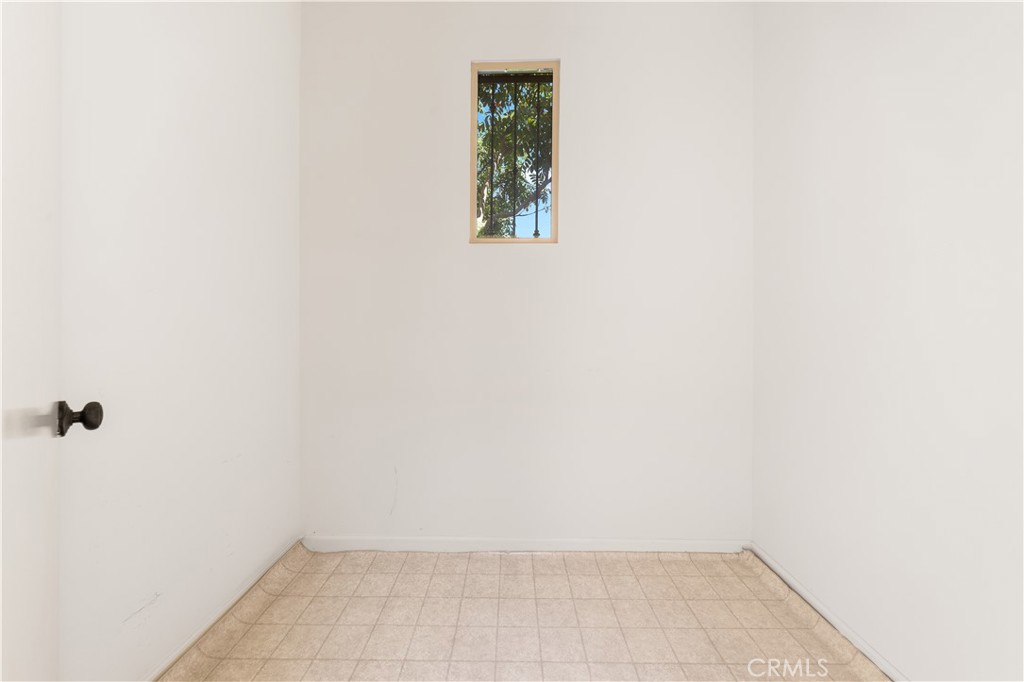 D5b3b102 6265 42e3 8977 7a2d3479865b