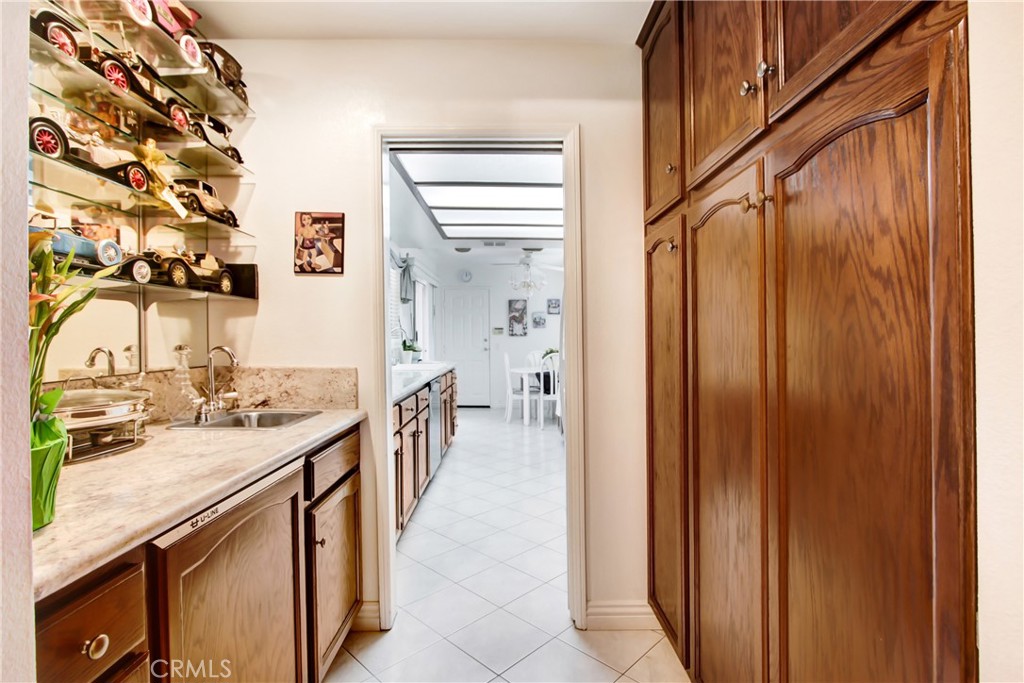 MLS #CV25194391 image #8